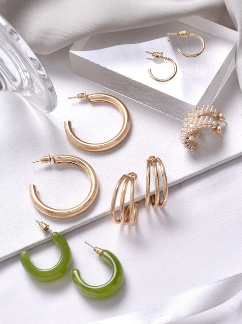 Gold Hoop Circular Earrings | PrettyLittleThing USA