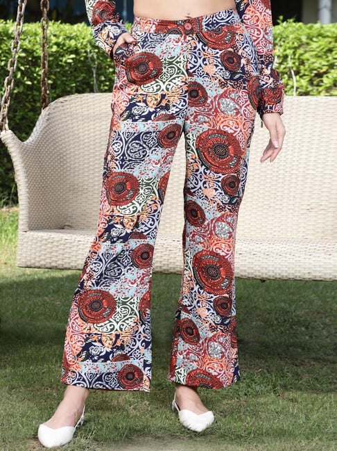 Floral Trousers with a new purchase from Zara. | Mummabstylish
