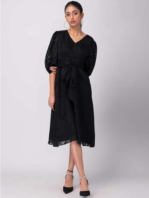FabAlley Black Front Tie Midi Dress Price in India