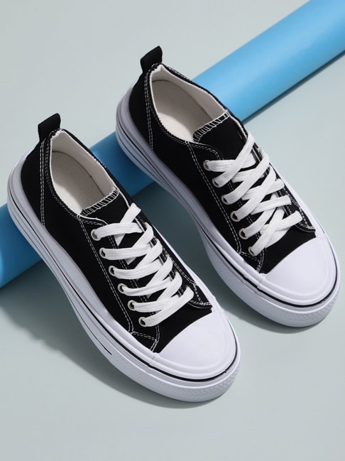 Buy Stylish Black Canvas Sneakers For Men Online In India At Discounted  Prices