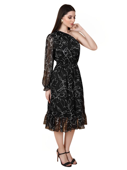 FLAWLESS Black Printed Midi Dress Price in India