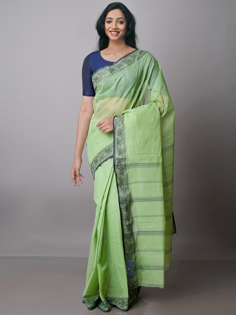 Unnati Silks Green Woven Saree With Blouse Price in India