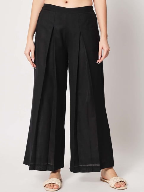 9rasa Black Cotton Flared Trousers