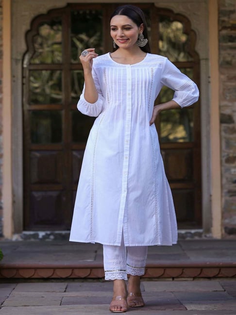 Long hexho white kurti with jeans