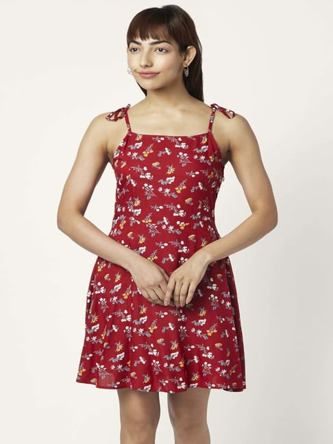 People by Pantaloons Red Floral Print A-Line Dress