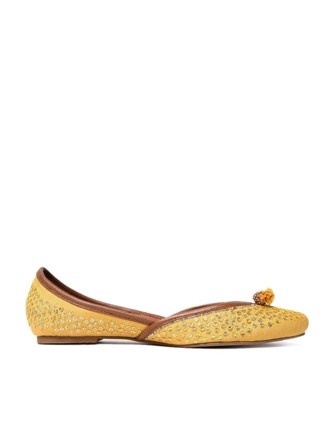 Folksong by W Women's Yellow Ethnic Juttis Price in India