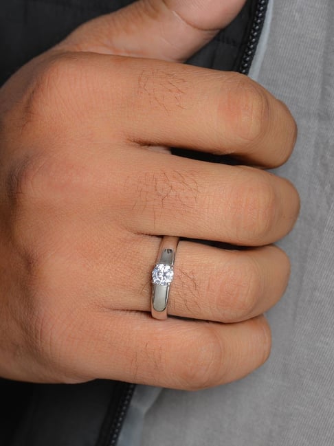 Ridged Single Stone Diamond Ring