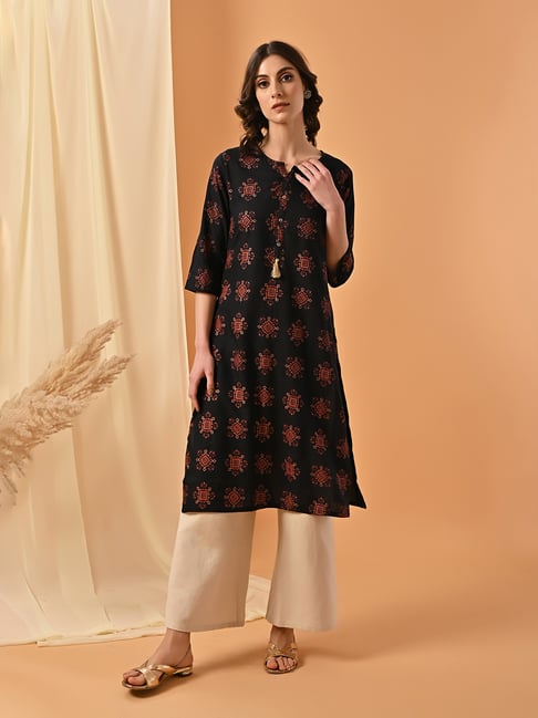 Rangita Black Printed Straight Kurta Price in India