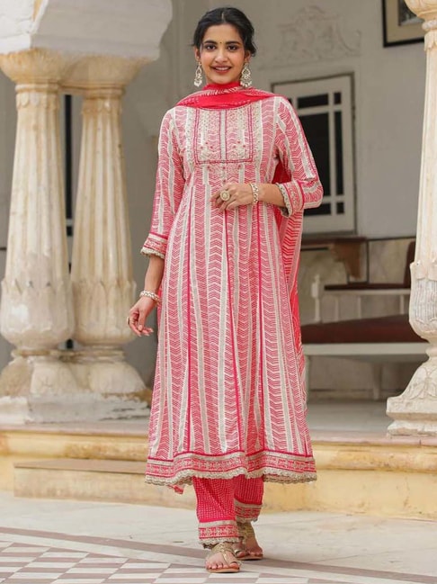 SCAKHI Pink Embroidered Kurta Pant Set With Dupatta Price in India