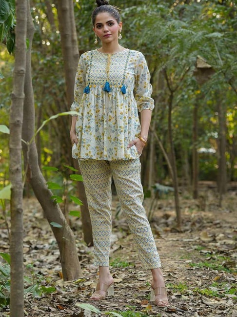SCAKHI White & Yellow Printed Tunic Pant Set Price in India