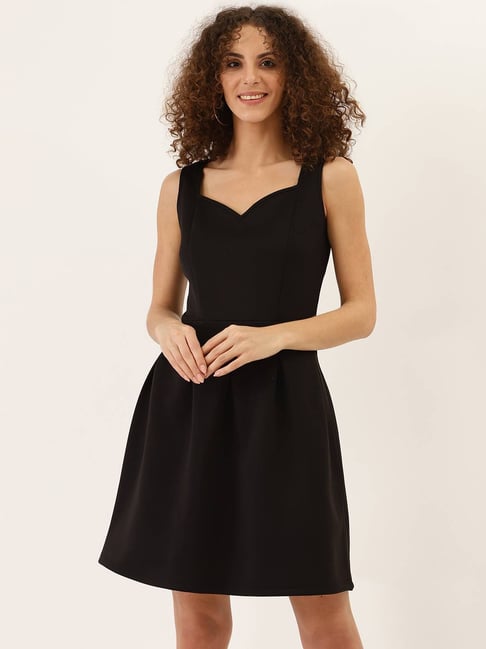 Classic Fit and Flare Dress with Pockets — The Carmel | Senza Tempo Fashion