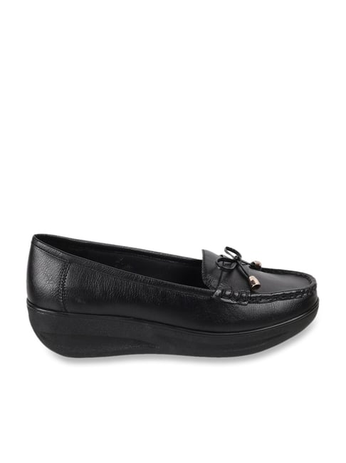 Black best sale wedge loafers