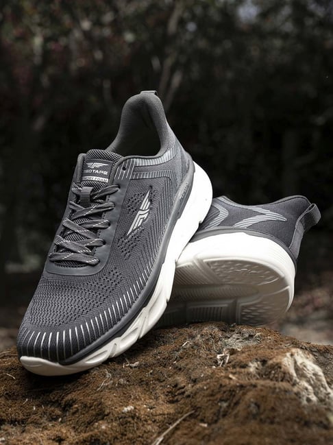 Red Tape Men's Grey Walking Shoes