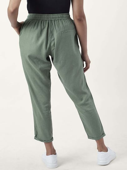 Buy Skechers Green High Rise Cropped Pants for Women Online @ Tata CLiQ