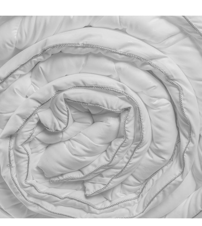 Spread Spain White Star Summer Quilt