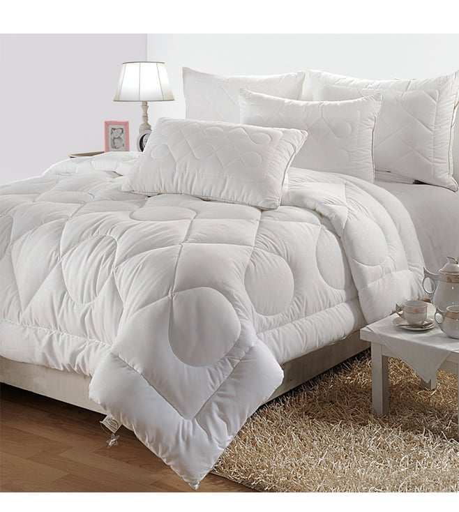 Spread Spain White Star Summer Quilt