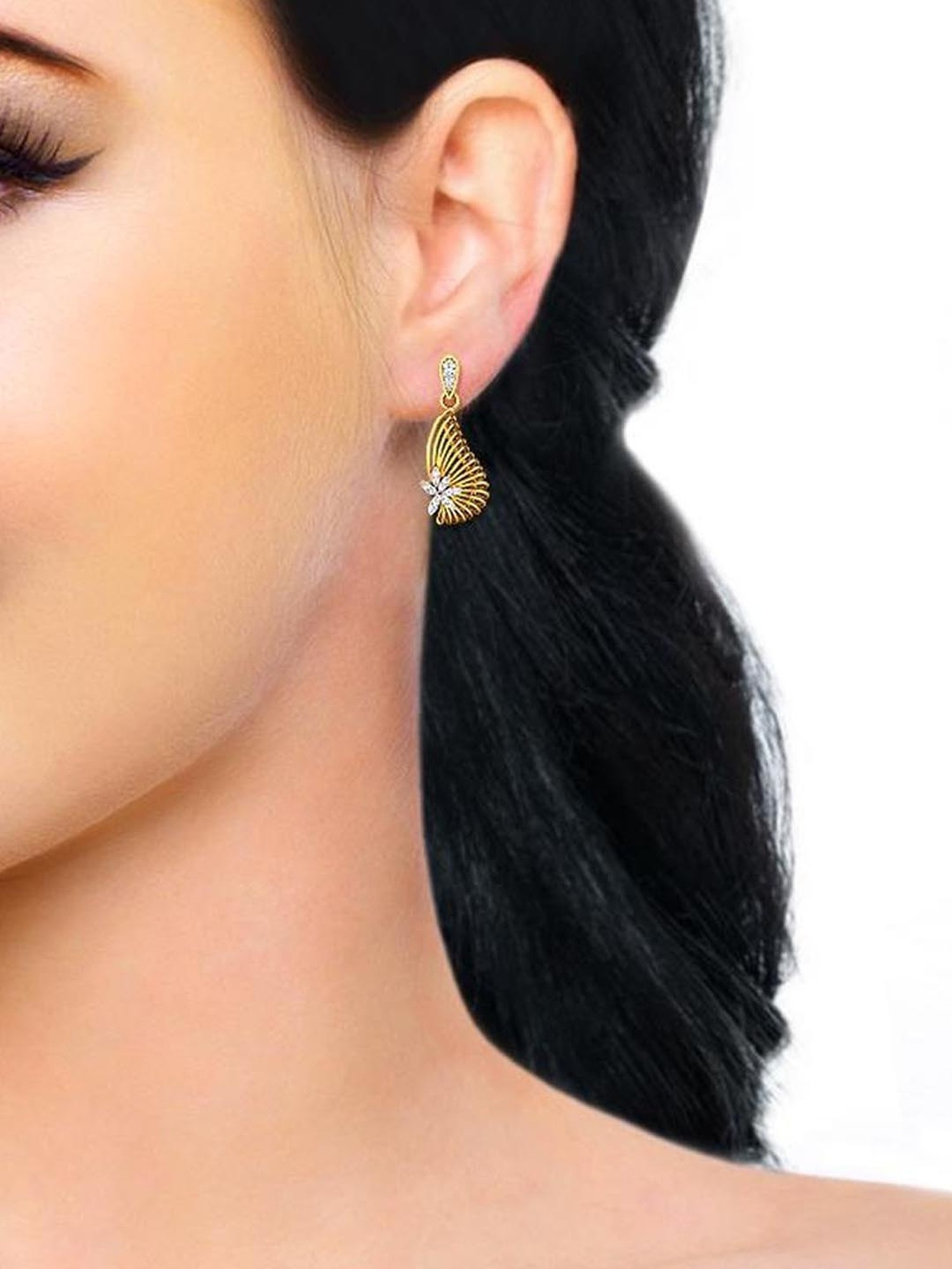 Candere by Kalyan Jewellers Yellow Gold 14kt Dangle Earring Price in India   Buy Candere by Kalyan Jewellers Yellow Gold 14kt Dangle Earring online at  Flipkartcom