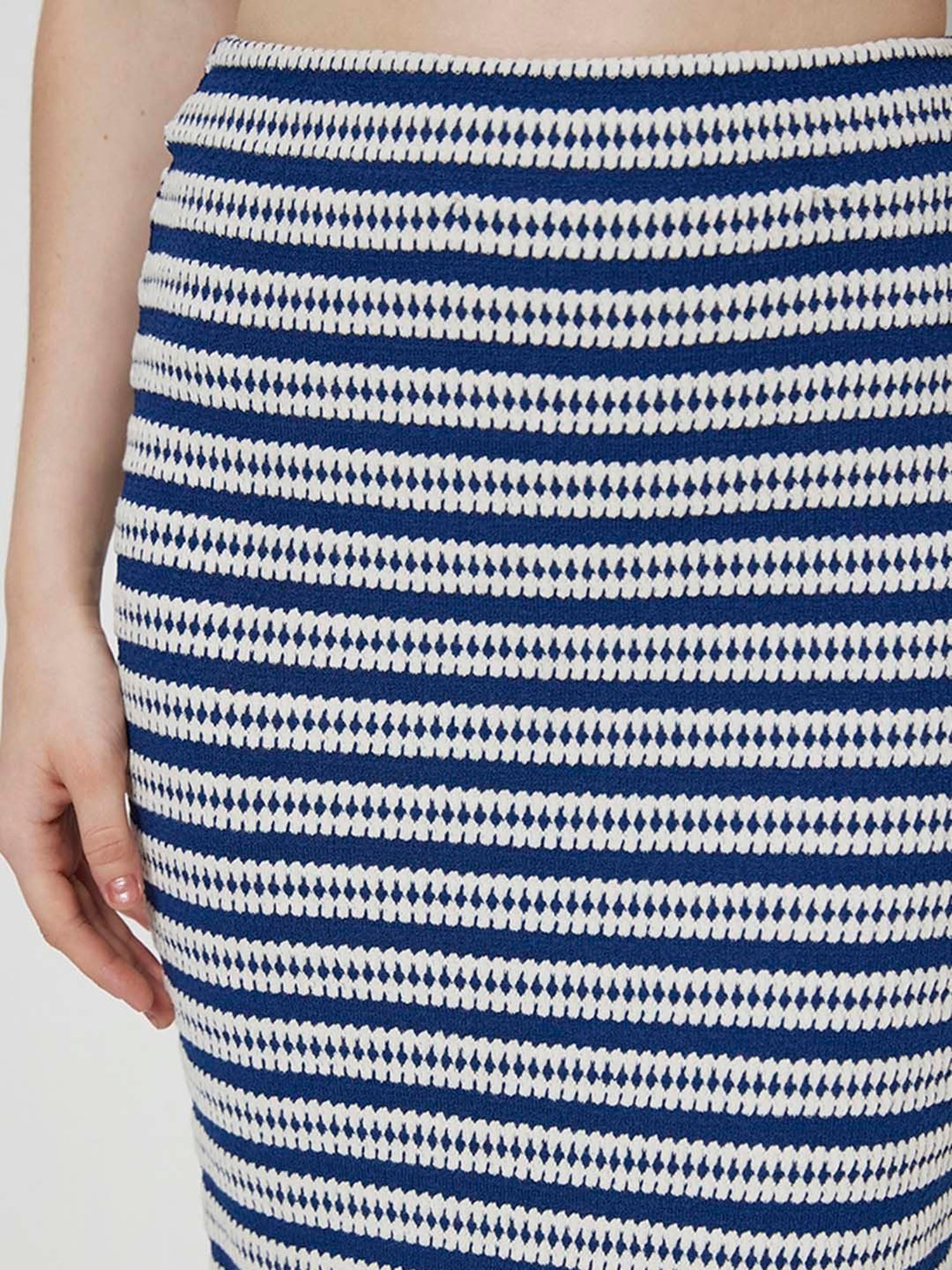 Update more than 162 blue striped pencil skirt best
