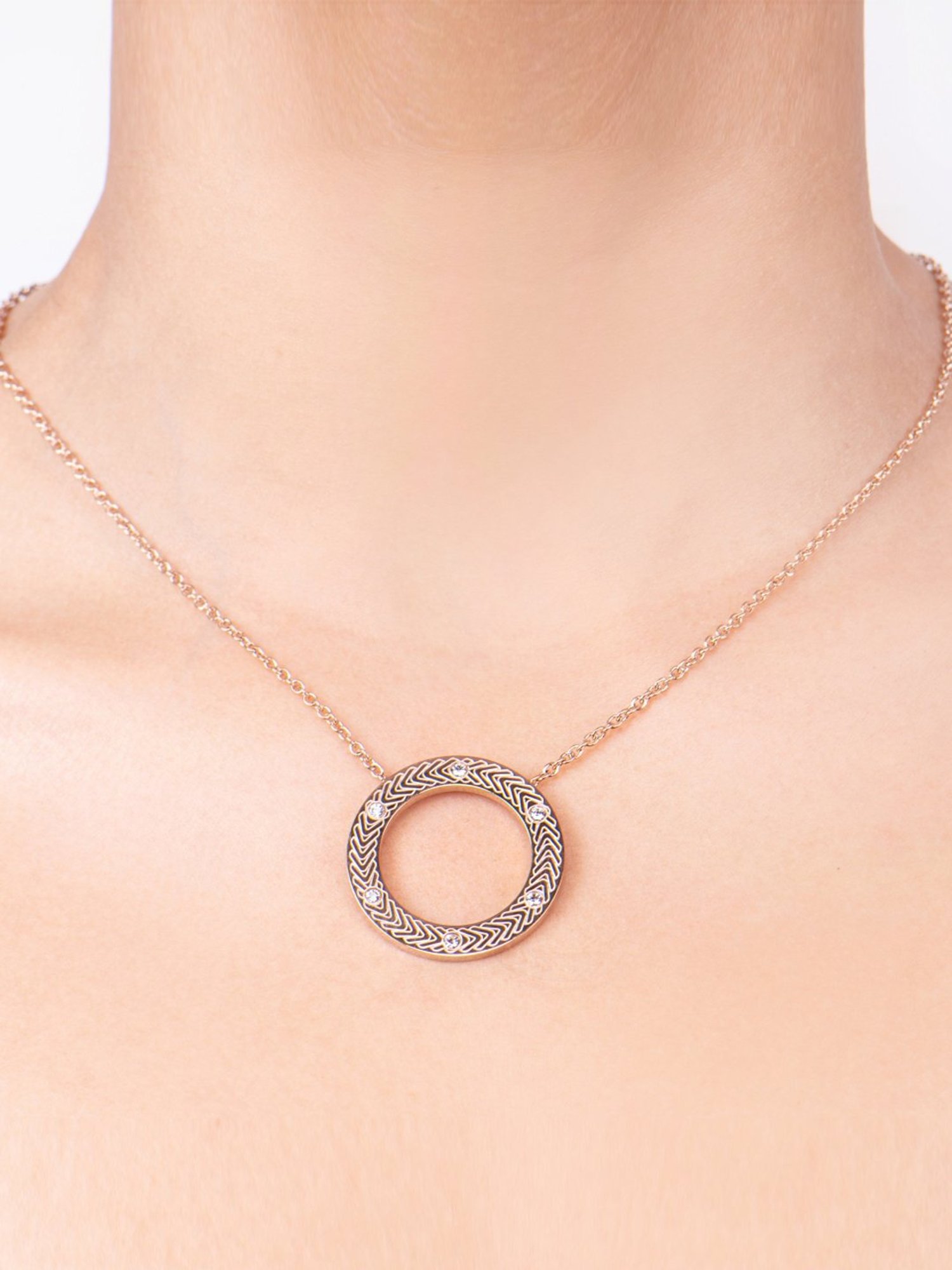 Intertwined Diamond Double Circle Necklace in 18K Rose Gold (0.67ct)
