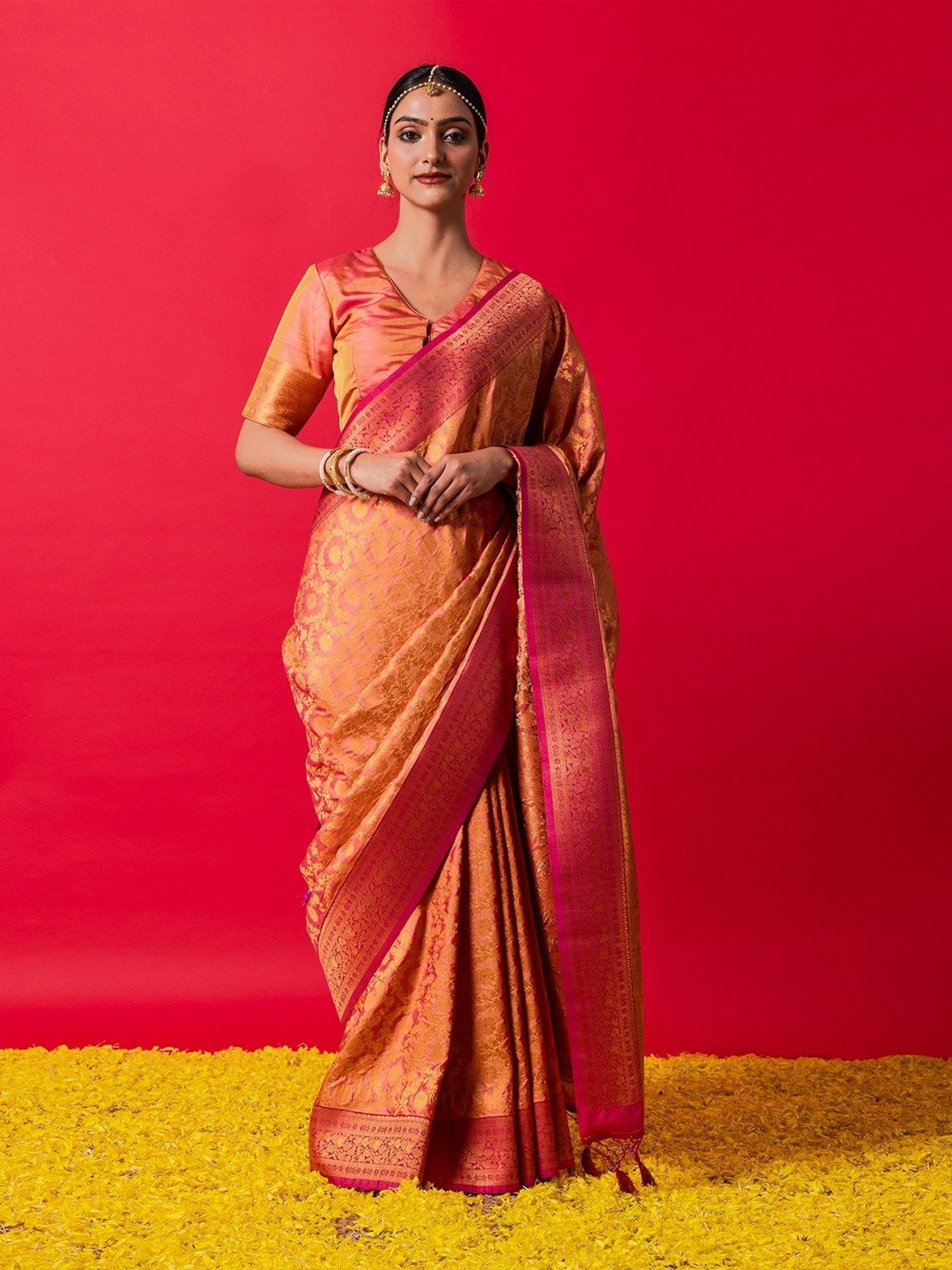 HIGH PROFITS FOR SOUTH INDIA SAREE MARKET! - Textile Magazine, Textile  News, Apparel News, Fashion News