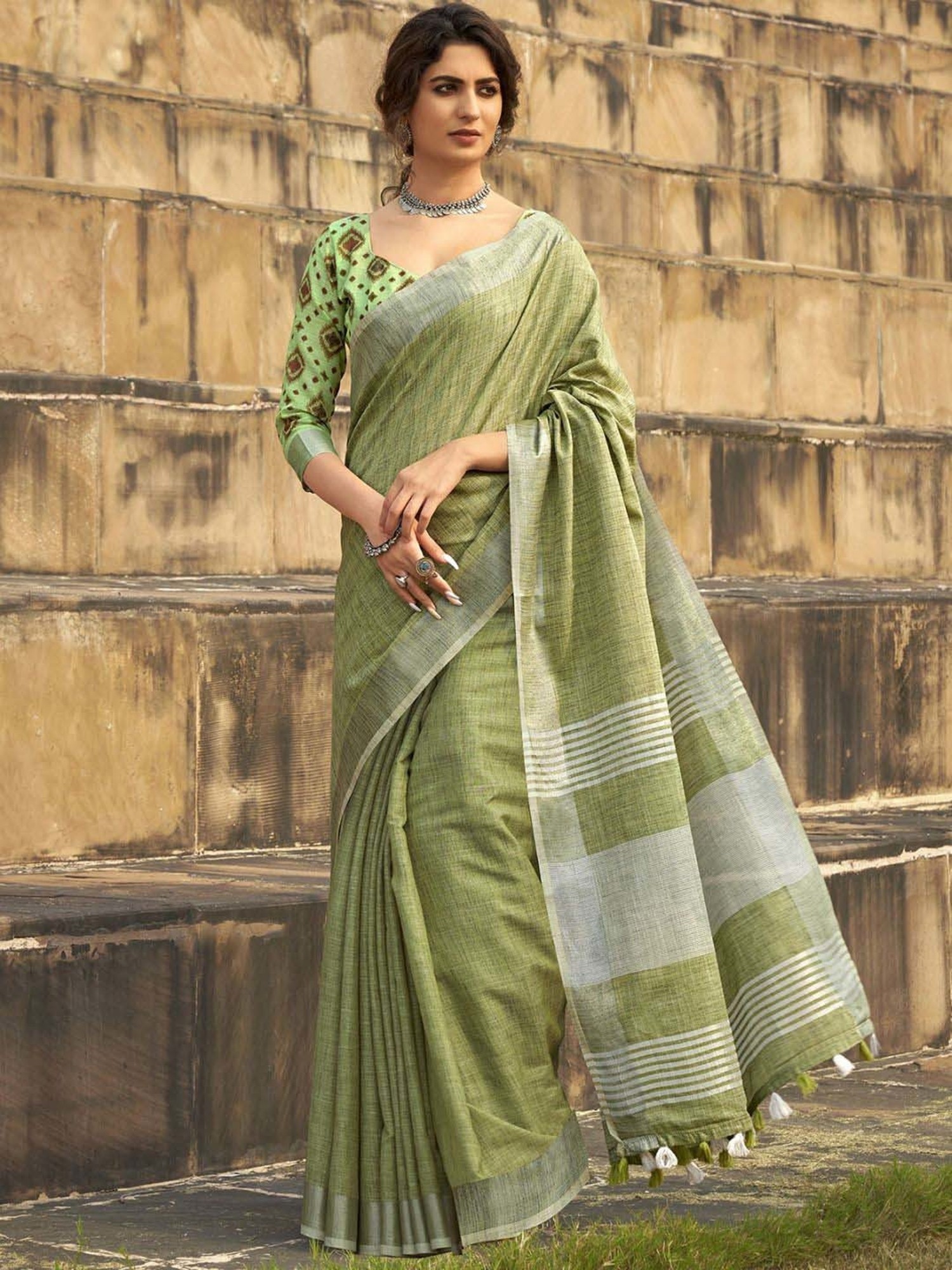 Chettinad Cotton Sarees with Body Pista Green Colour with One Side Border –  SareesZone