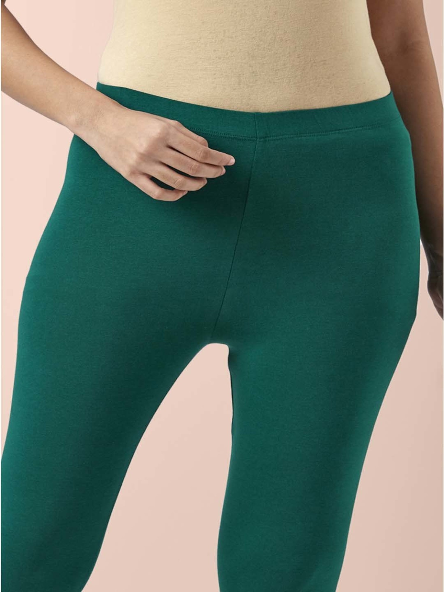 USA Pro Seamless Ribbed Leggings Forest Green, £11.00