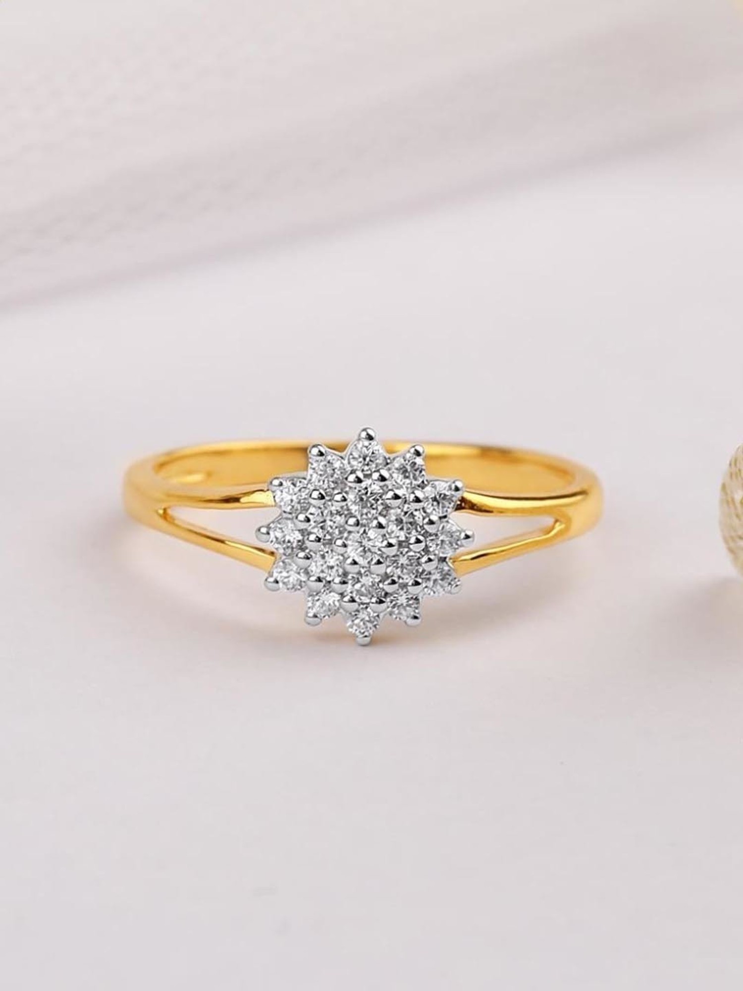 Shop Kalyan Jewellers Engagement Rings | UP TO 60% OFF