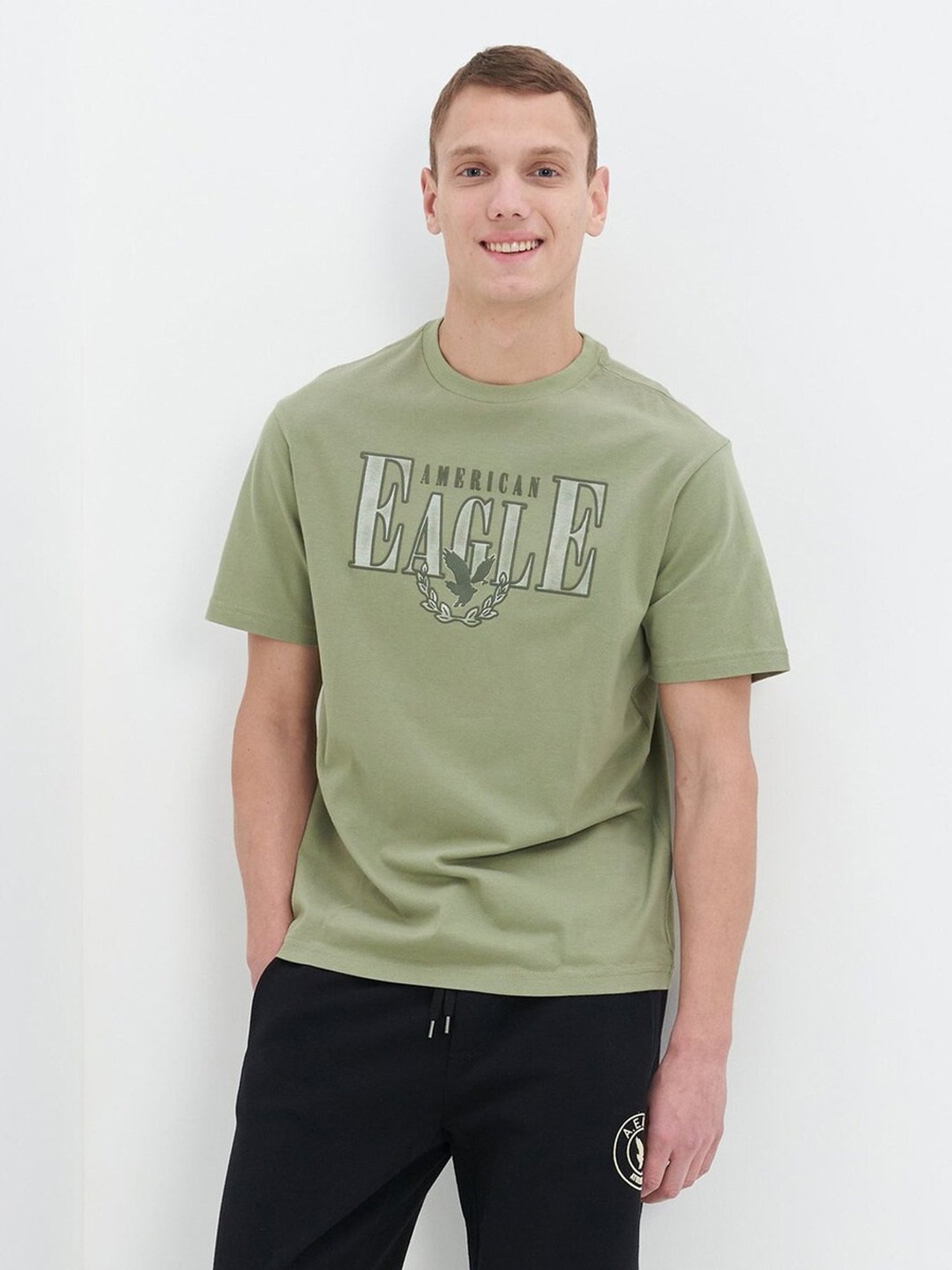 American eagle green outlet t shirt