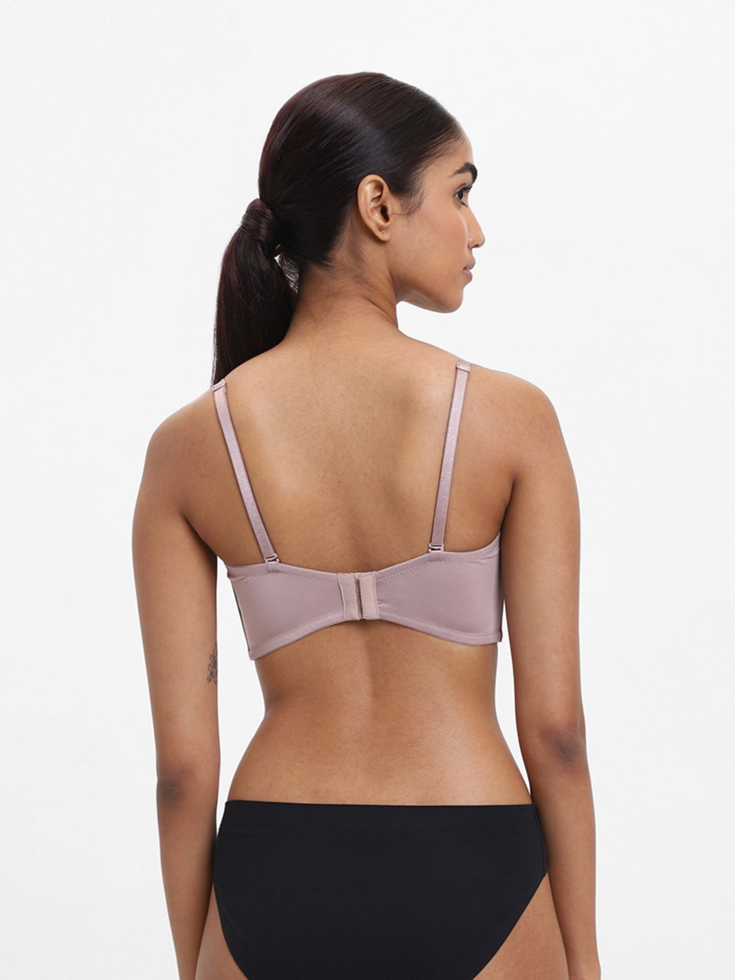 Wunderlove by Westside Lilac Ribbed Non-Padded Non-Wired Bra Price in  India, Full Specifications & Offers