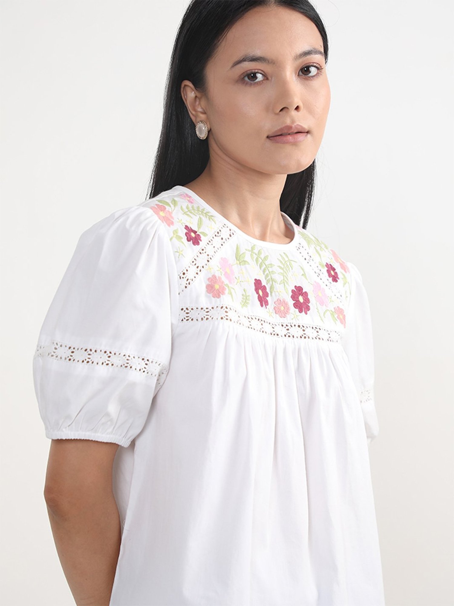 Lovestitch Camdyn Floral Blouse - Ivory/Aqua / L