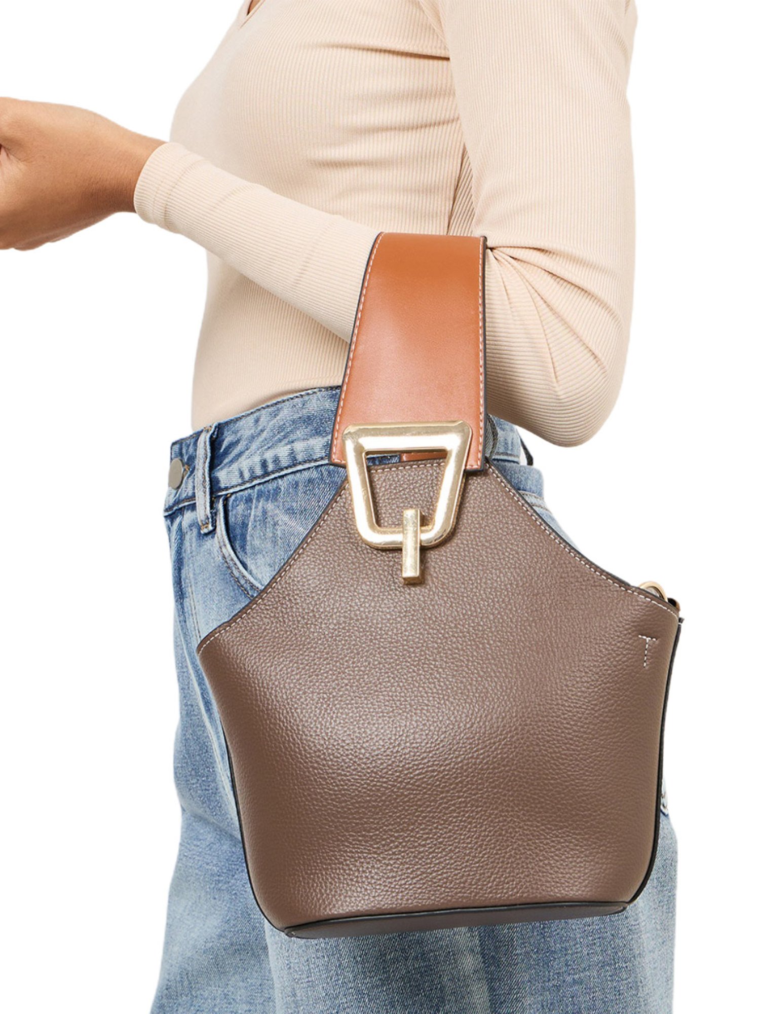 Buy Styli Brown Checked Pattern Shoulder Bag at Best Price @ Tata CLiQ