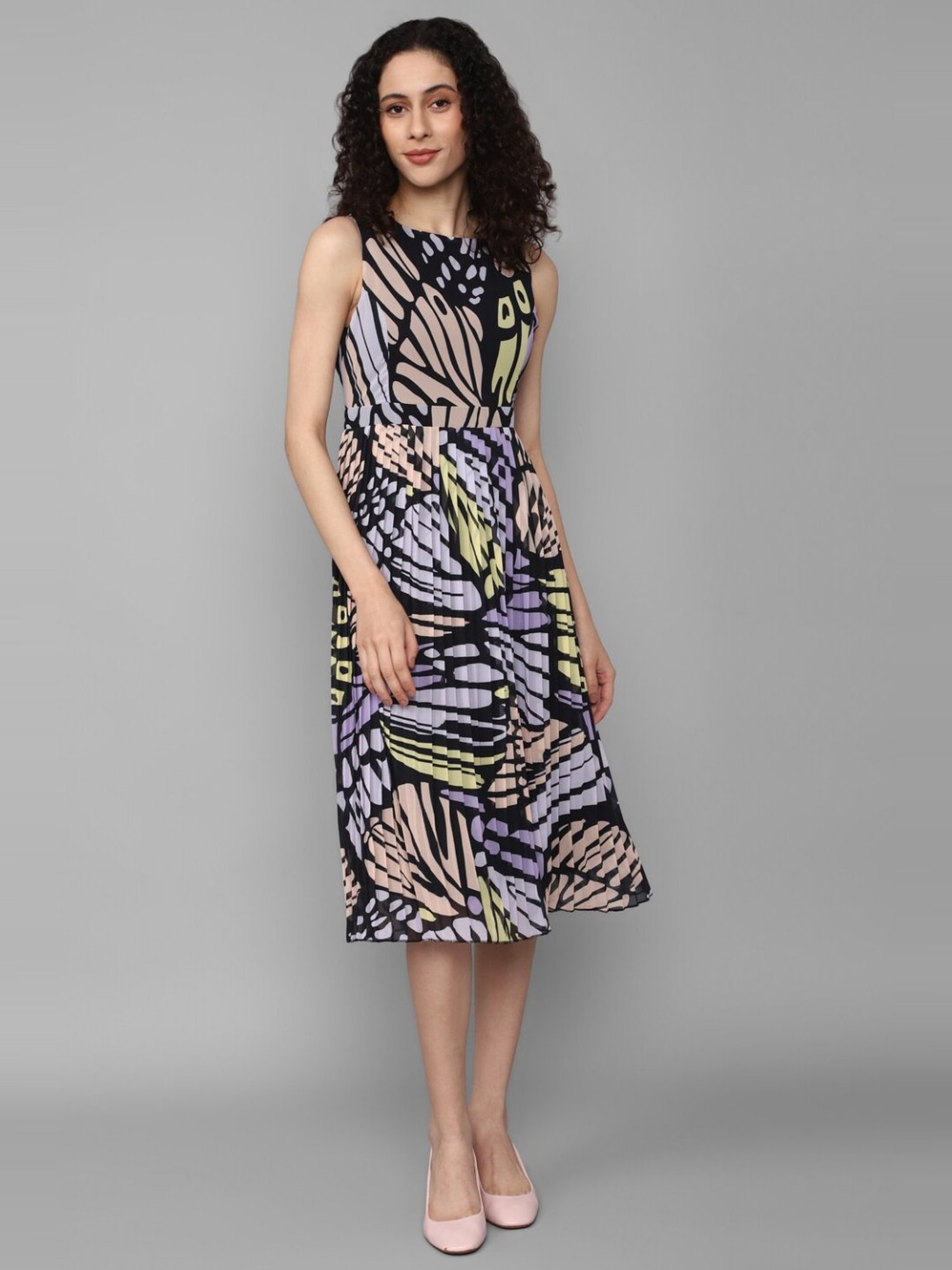 Buy Solly by Allen Solly Beige Knee Length Dress for Women Online @ Tata  CLiQ