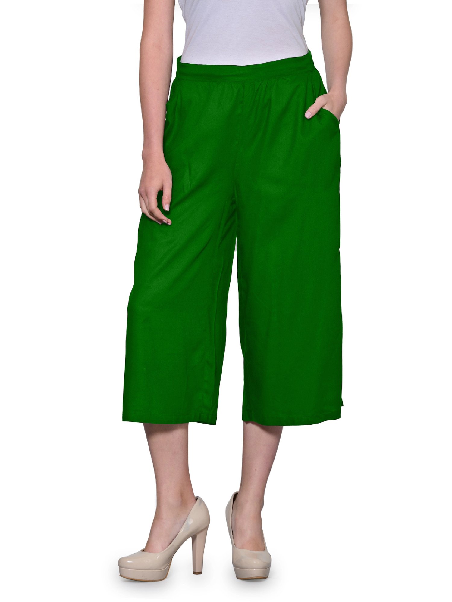 PATRORNA Green Cotton Blend Regular Fit Mid Rise Capris