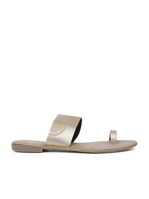 Buy Bata Carolina Tan & Golden Toe Ring Sandals for Women at Best Price @  Tata CLiQ