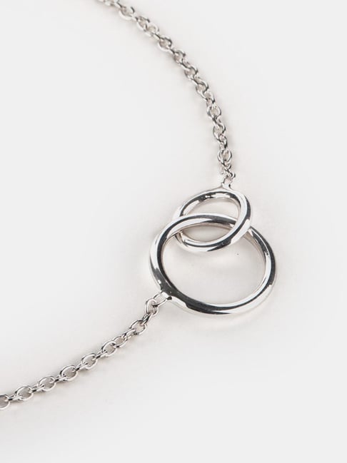 Shaya by CaratLane Stay With Me Circle Pendant Necklace In 925 Silver