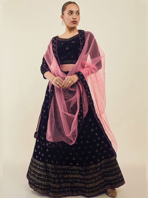 Apnisha Women Velvet Embroidered Semi Stitched Lehenga Choli And Dupatta  Set(Chundadi-Black-Lehenga_Black_Free Size)
