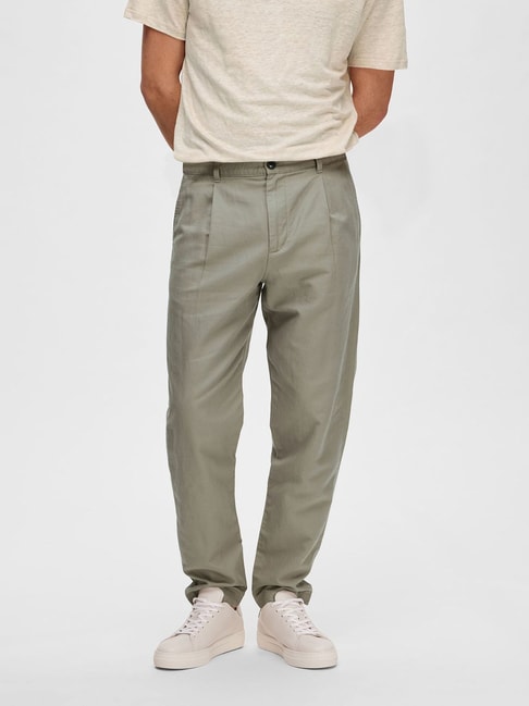 Buy SELECTED HOMME Olive Slim Fit Pleated Trousers for Mens Online  Tata  CLiQ
