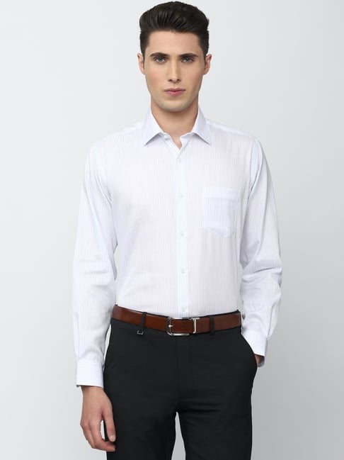 Buy NBA White Regular Fit T-Shirt for Men Online @ Tata CLiQ