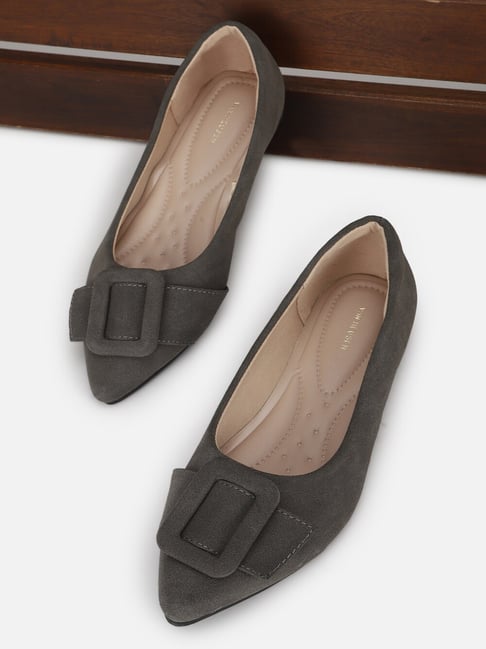 Van Heusen Women Shoes Footwear - Buy Van Heusen Women Shoes Footwear  online in India