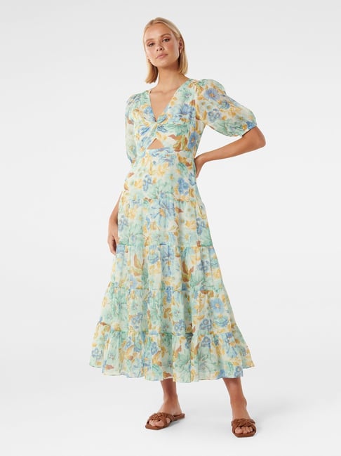 The New Dress – TheBlumeBlog