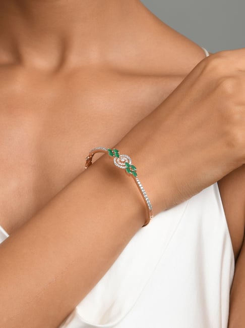 Emerald & diamond tennis bracelet in white gold - Emeralds International  LLC.