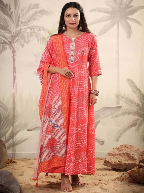 Pink long maxi dress with dupatta by The Stitches | The Secret Label