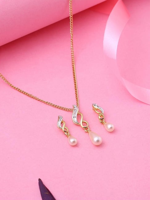 Necklaces and Pendants Collection for Women