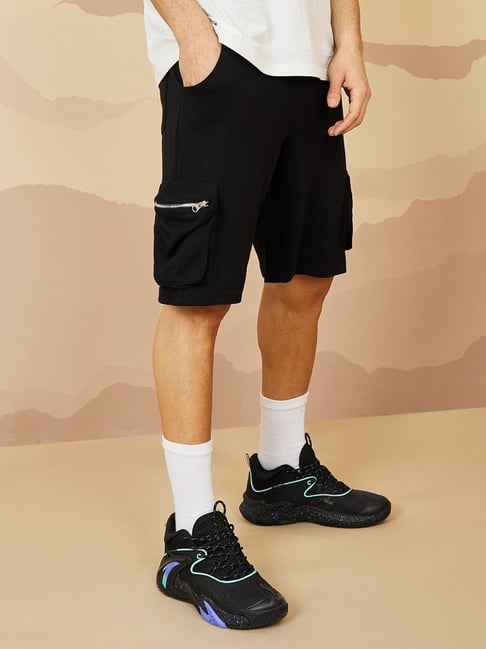 Styli Oversized Fit Utility Cargo Shorts with Zipper