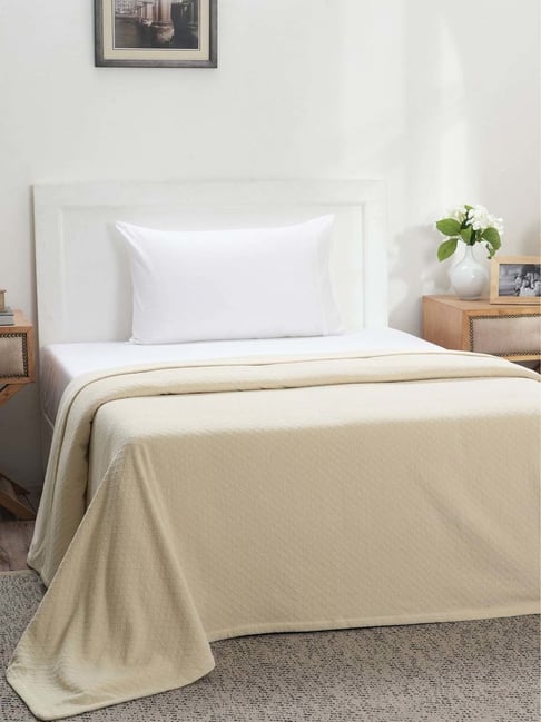 Maspar Colorart Blaize Vanilla Cotton 200 TC 256 GSM Single Bed Cover