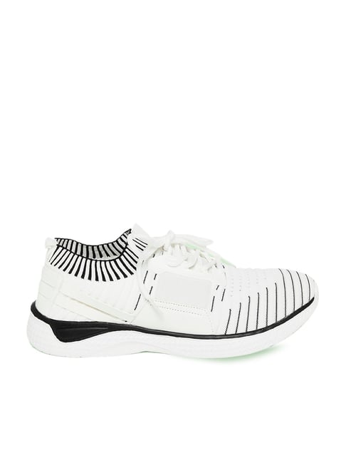 Buy Ajile by Pantaloons Men's White Running Shoes for Men at Best
