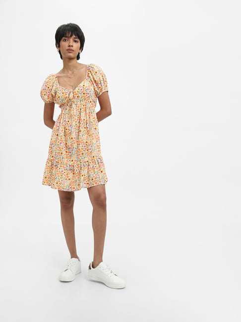 open lace back dress Chic Oversized Shirt Dress Experience Ultimate Comfort and Style with Medium / Black main image 1