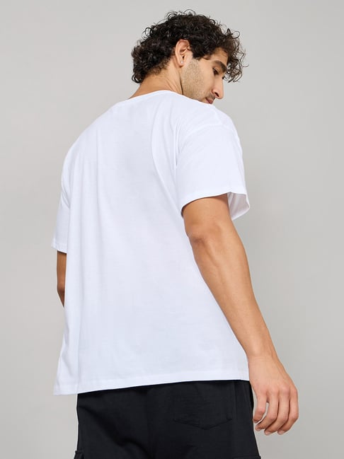 Buy Styli White Relaxed Fit Cotton Oversized Crew T-Shirt for Men's Online  @ Tata CLiQ