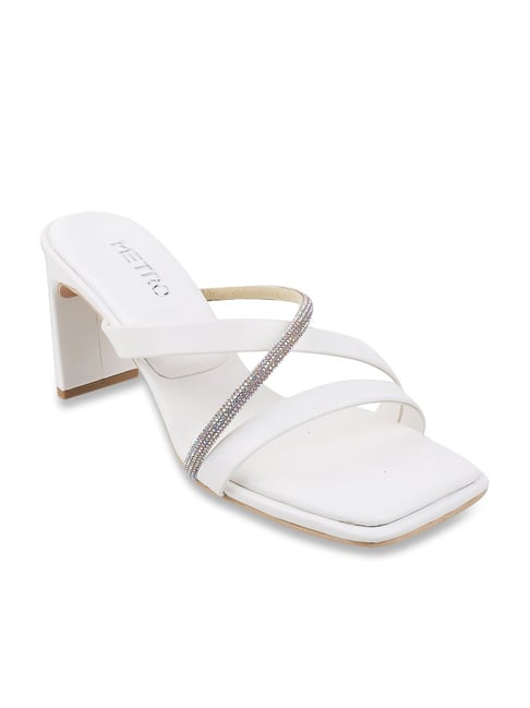 Women's Sandals - Buy Sandals for Women Online in India | Metro Shoes