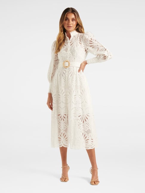 Fitted Elegant White Lace Midi Dress with Long Sleeves - PinkOrchidFashion